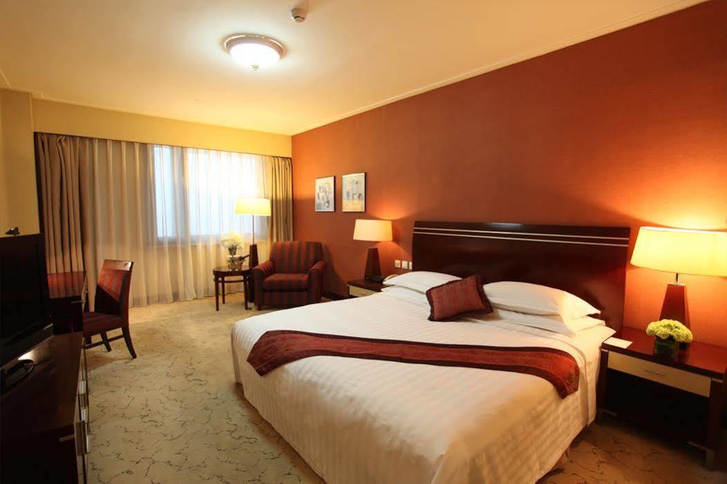 Yun-Zen Jinling World Trade Plaza Hotel Shijiazhuang Exterior photo